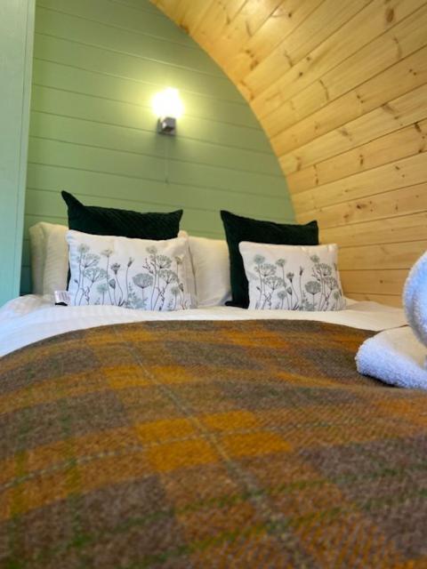 Seaview Lodges At Torlinnhe Форт-Уильям Экстерьер фото
